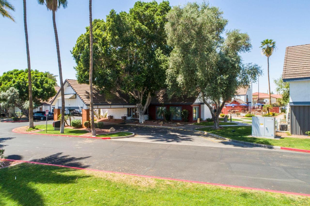 Metro Phx Upstairs 2Bd Sleeps 6 Heated Pool No Pets Allowed Phoenix Eksteriør bilde