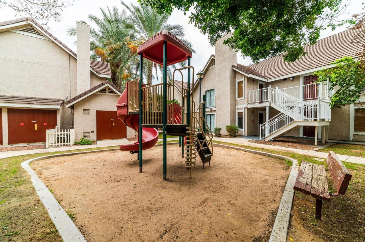 Metro Phx Upstairs 2Bd Sleeps 6 Heated Pool No Pets Allowed Phoenix Eksteriør bilde