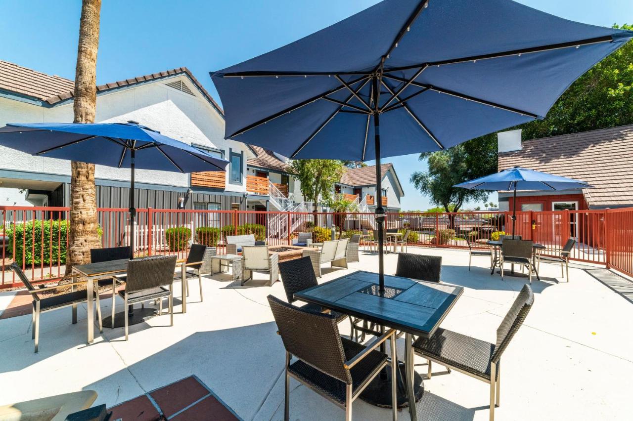 Metro Phx Upstairs 2Bd Sleeps 6 Heated Pool No Pets Allowed Phoenix Eksteriør bilde
